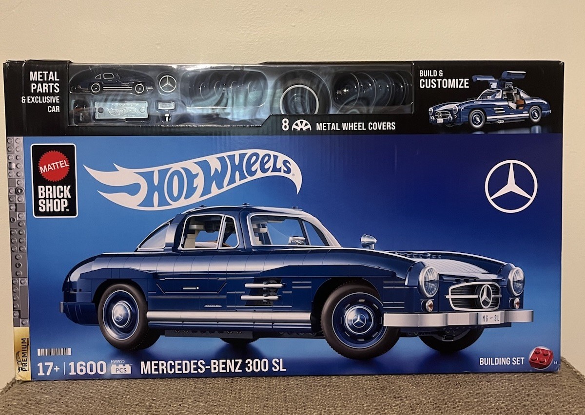Mattel Brick Shop Hot Wheels Premium Series Building Set Mercedes-Benz 300 SL