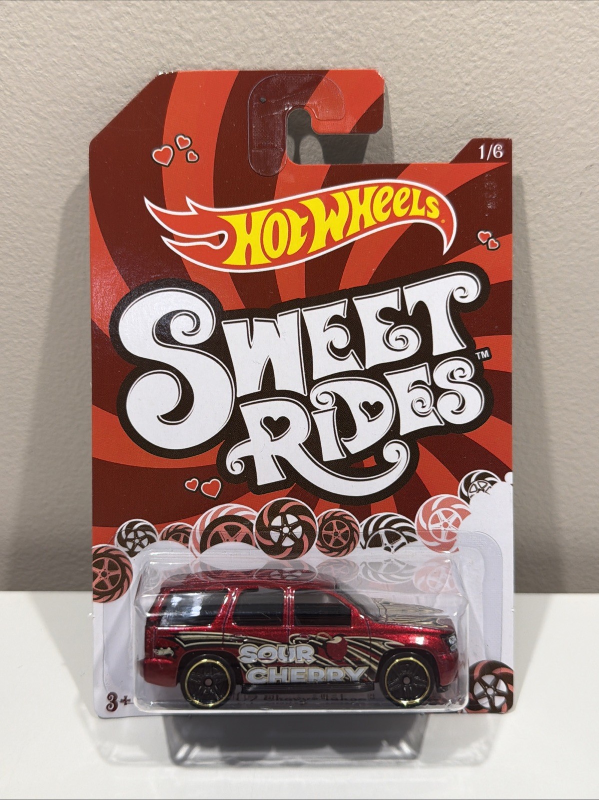 Hot Wheels Kroger Valentines Day Sweet Rides ’07 Chevy Tahoe Sour Cherry HC52