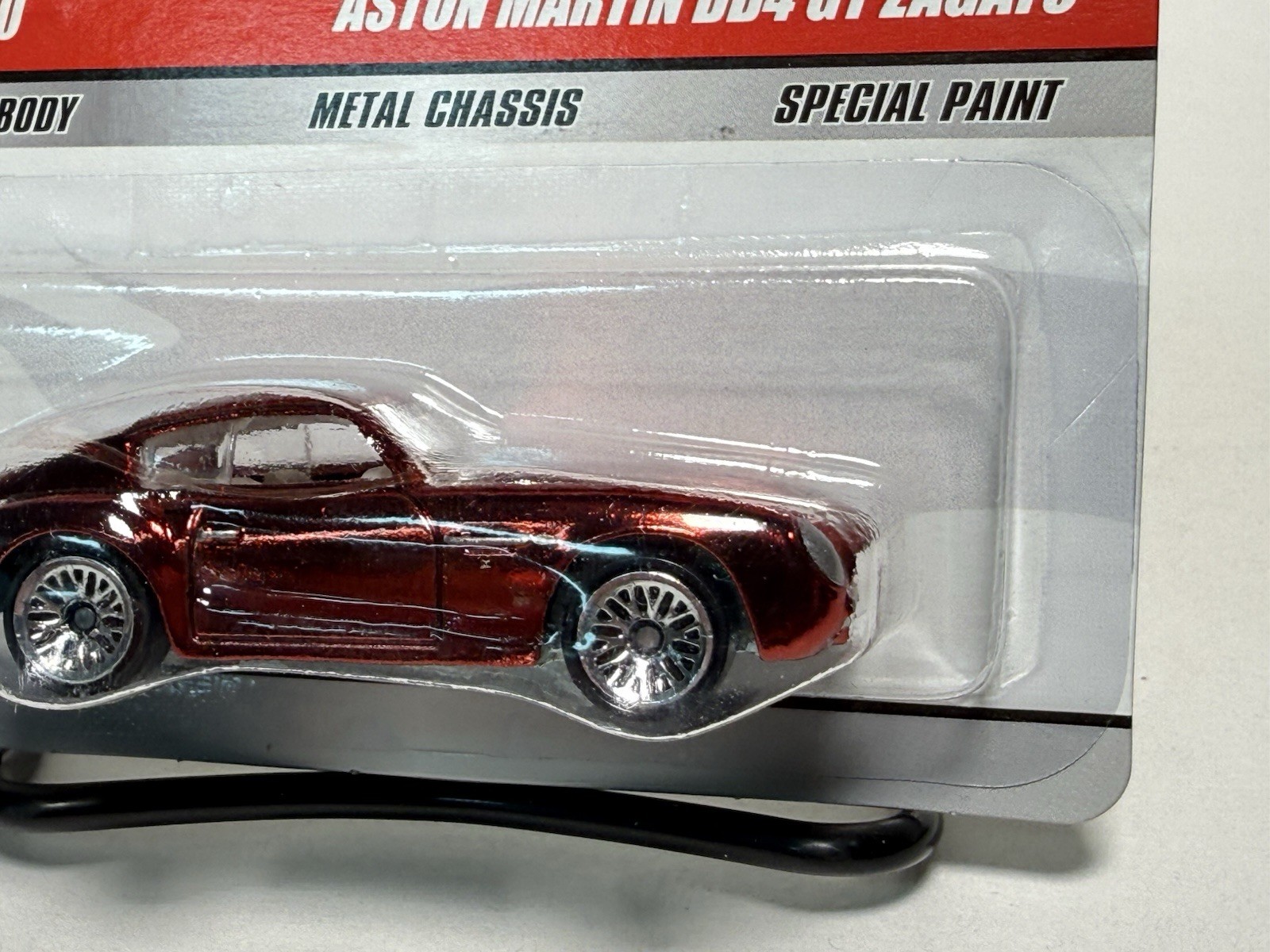 Hot Wheels Classics Series 5 – Aston Martin DB4 GT Zagato, Red w/Lace Wheels