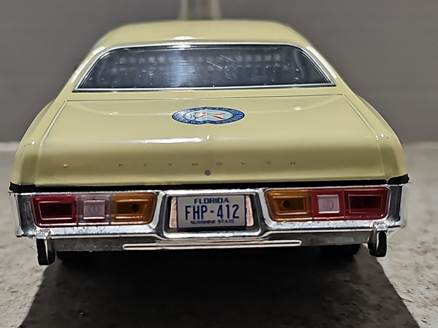 Greenlight Hot Pursuit 1978 Plymouth Fury Fl. Hwy. Patrol 1:24 Diecast Series 1
