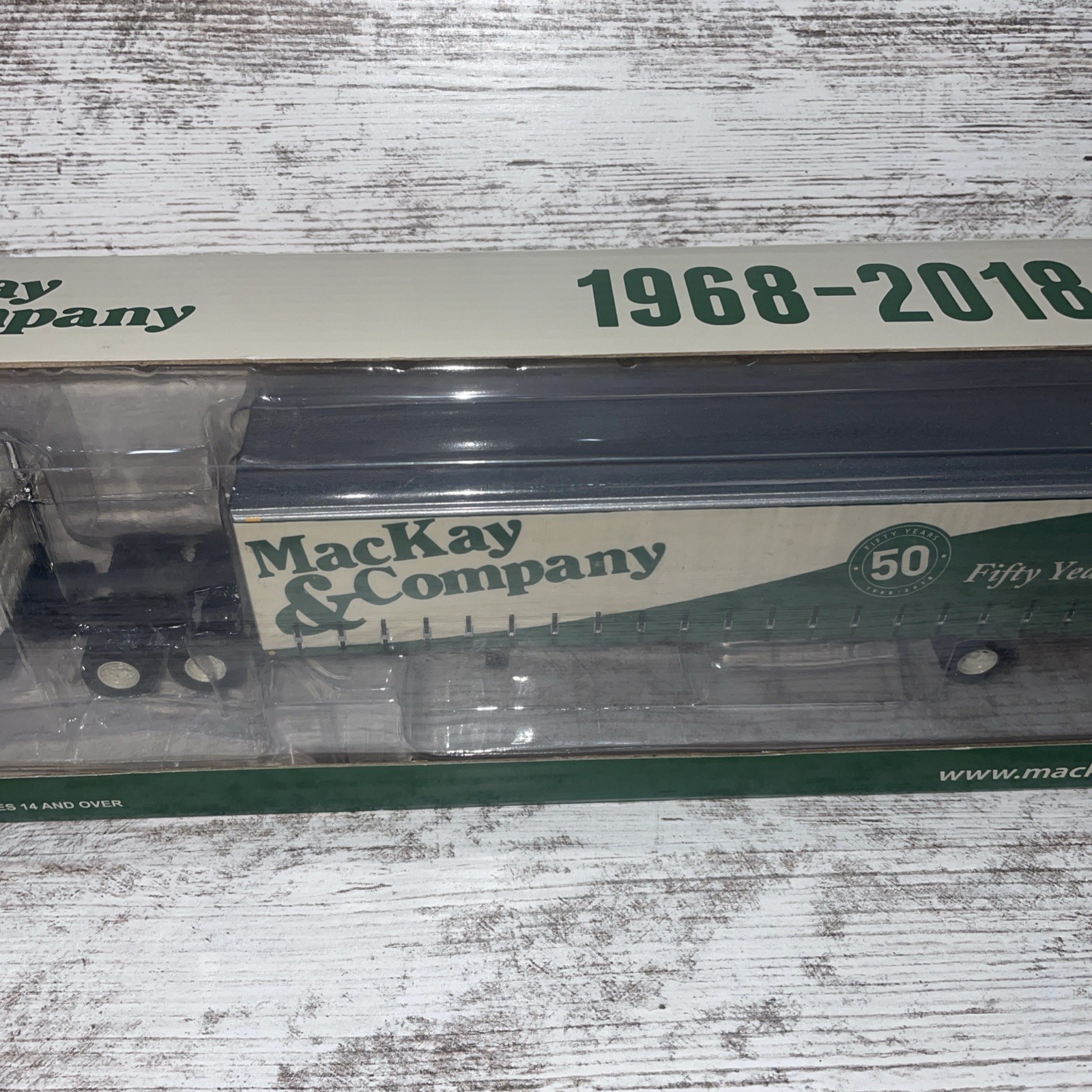 MACKAY & CO MACK R-MODEL W SIDE CURTAIN TRAILER DCP FIRST GEAR 1:64 NIB 69-0379