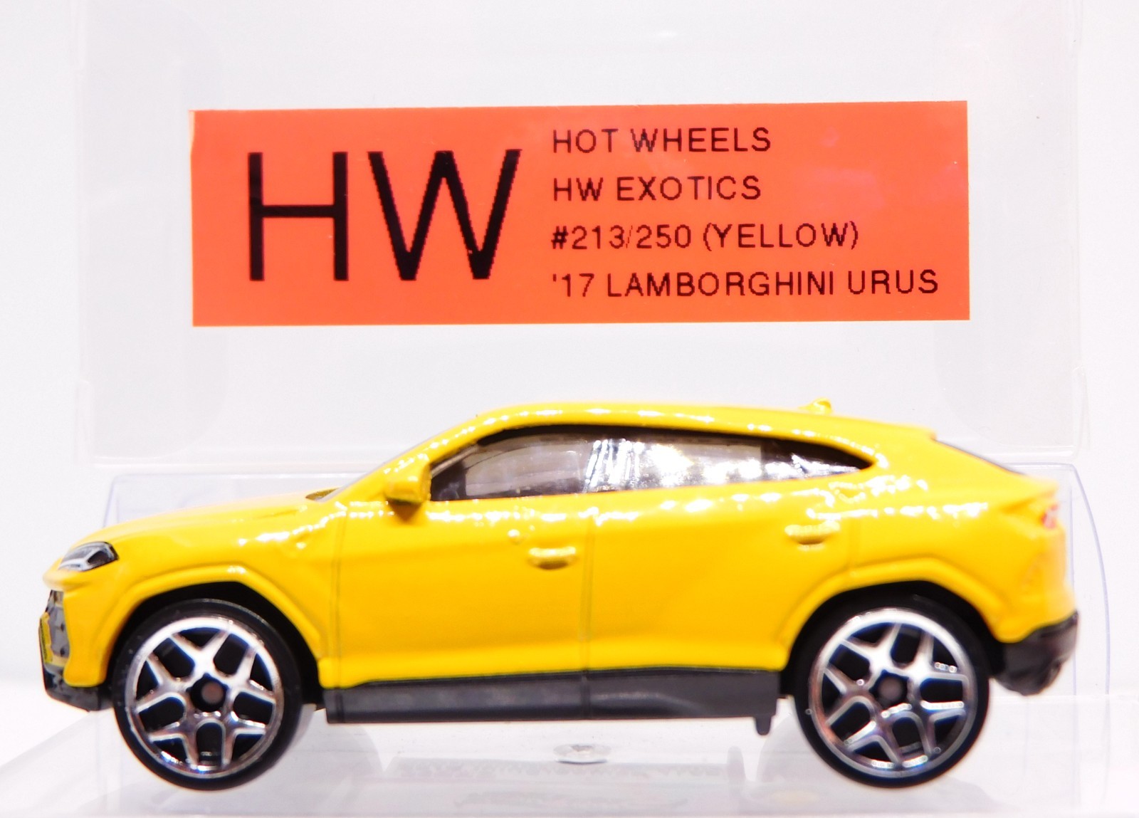 Hot Wheels “Lamborghini” (3) Urus/Sesto Elemento/Huracan/Superleggera-Loose.