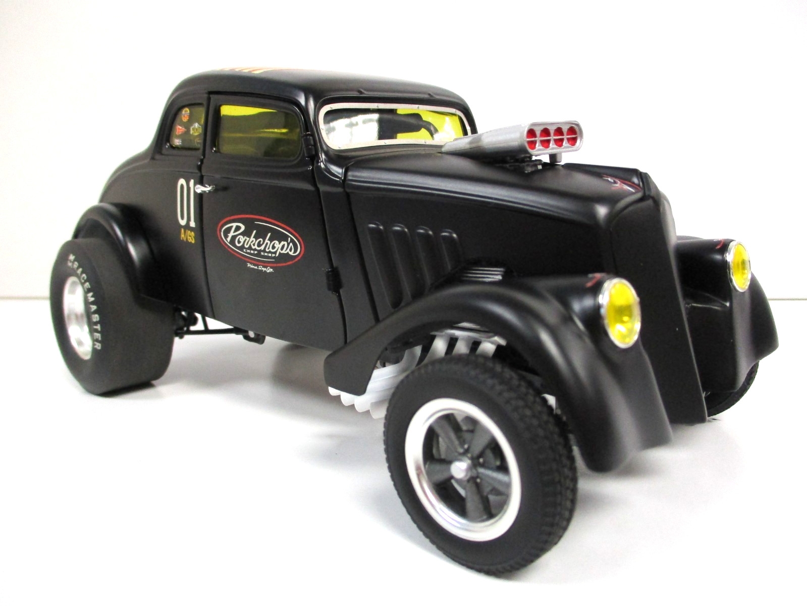 ACME – PORKCHOP’S 1933 WILLYS GASSER DRAG CAR – 1/18 DIECAST