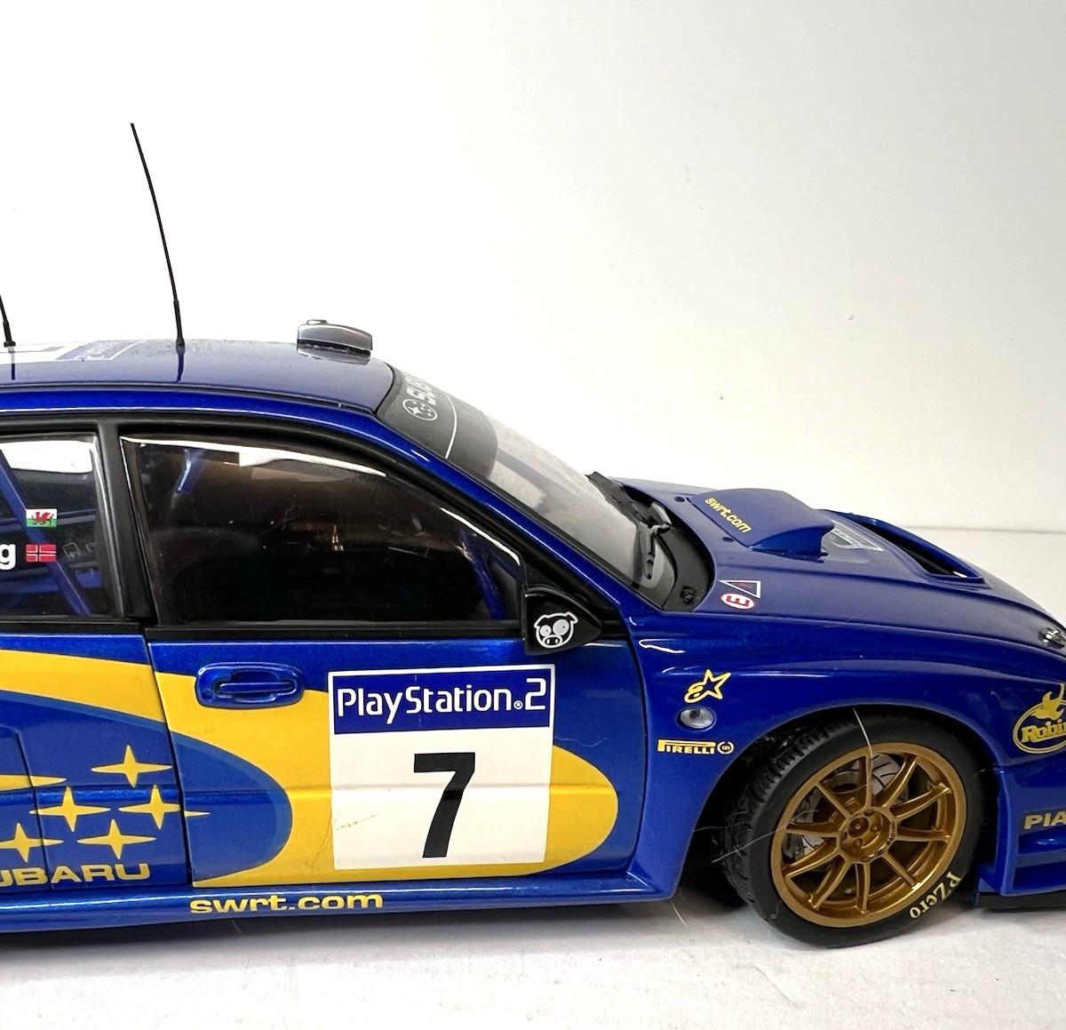 AutoArt Subaru Impreza WRX 1/18 Diecast Rally Car #7 Solberg Mills Case Display