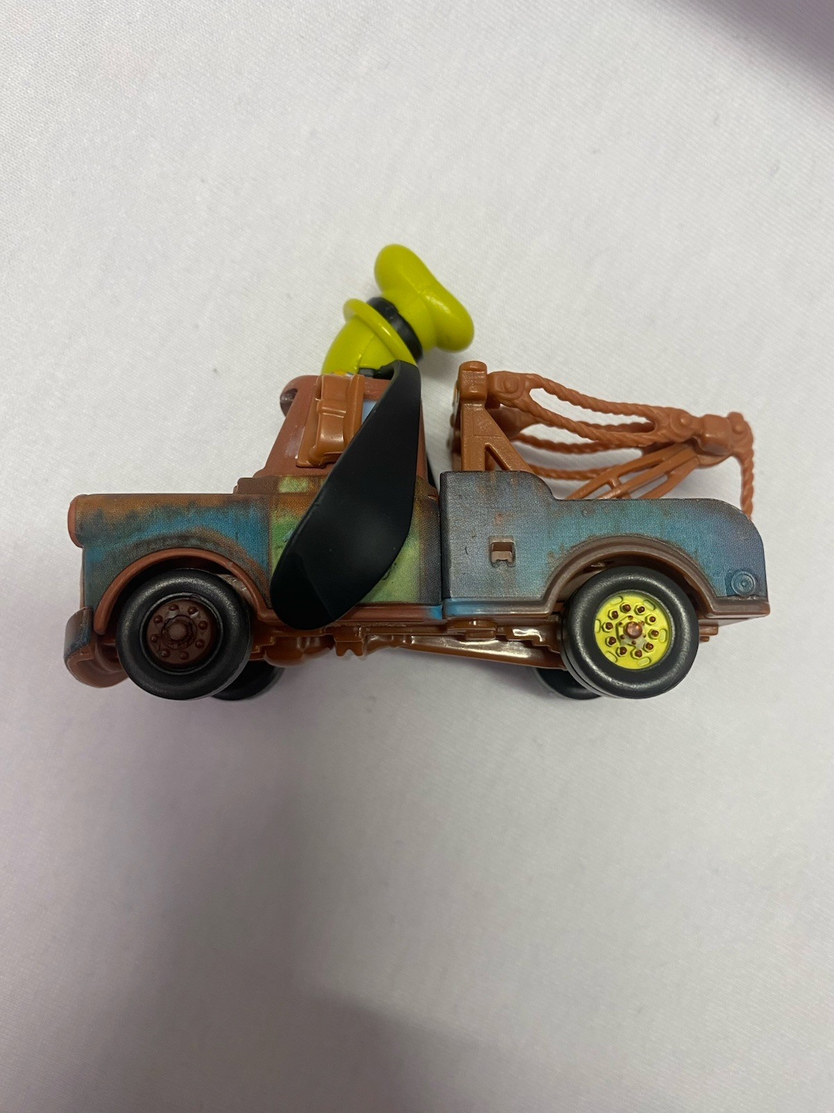 Mattel Disney Pixar Cars Goofy Tow Mater Disney Parks Exclusive