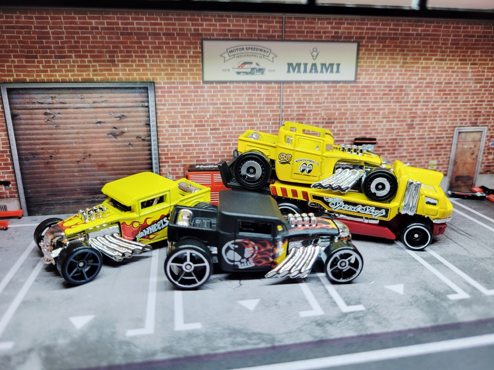 Hot Wheels HW Daredevils Forza Motorsport Yellow Bone Shaker Loose ~ Mooneyes
