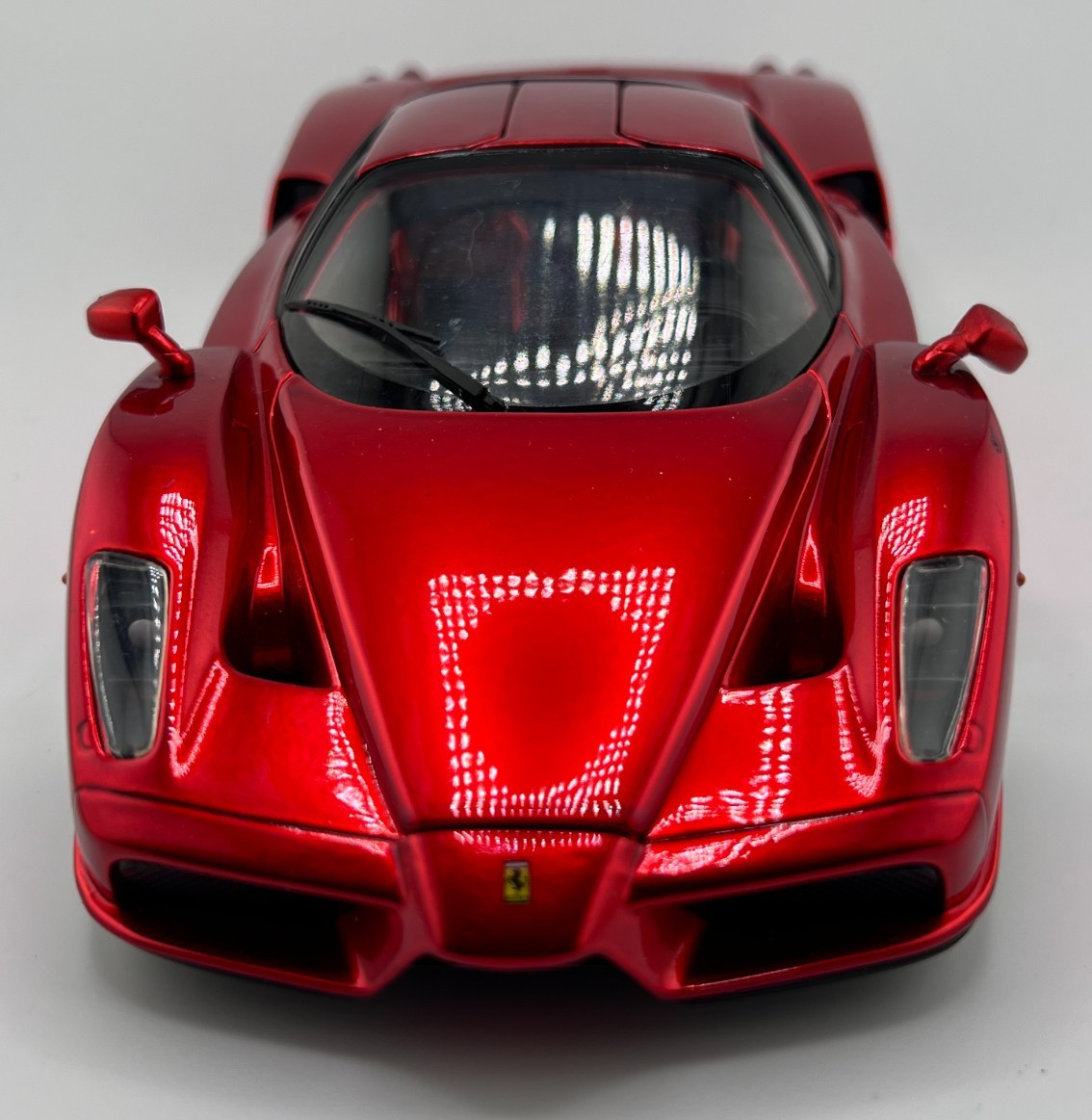 Hot Wheels Ferrari Enzo Ferrari 1:18 Diecast Red Mattel Licensed Collector Car