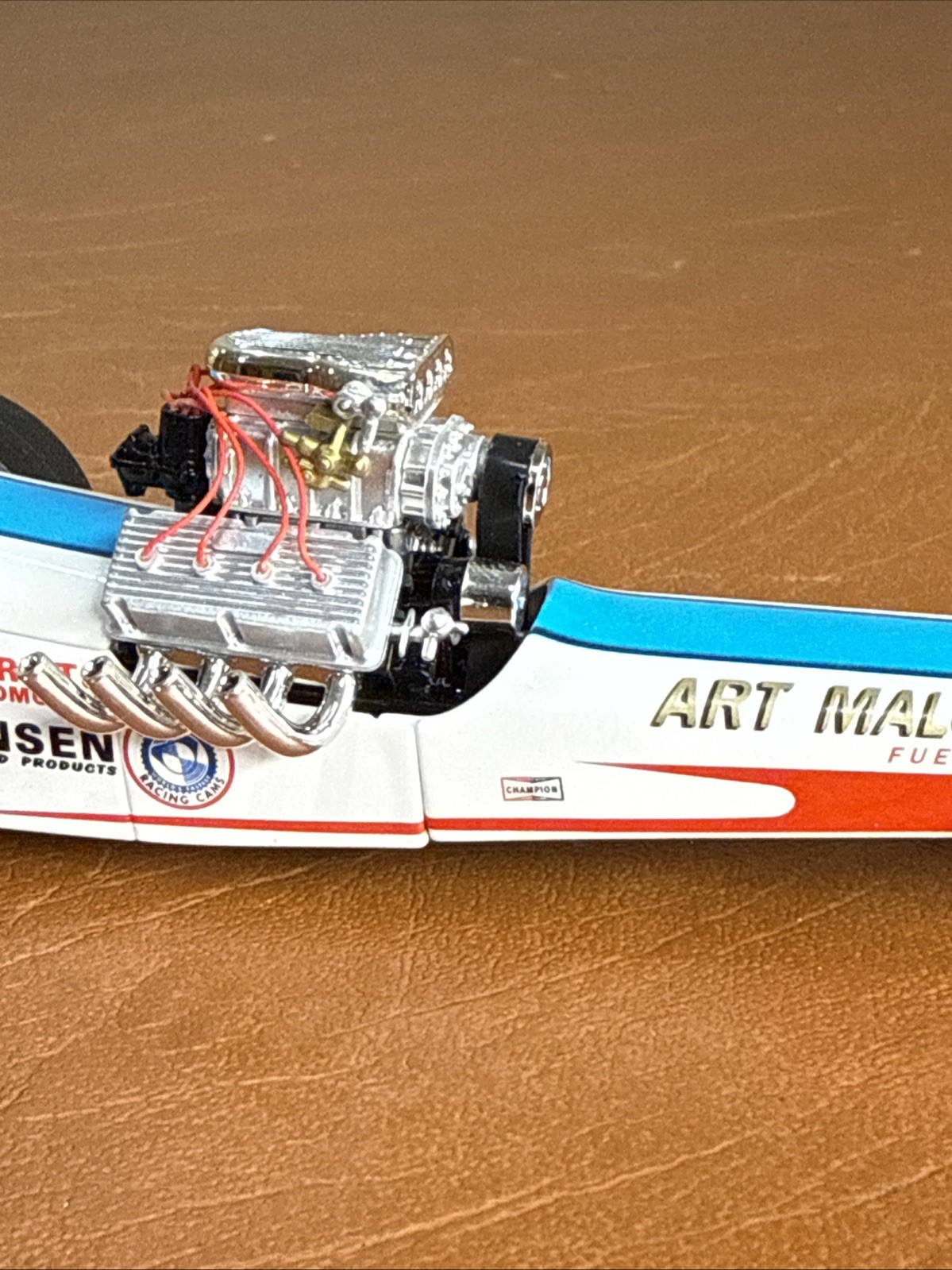 1320 THE DIGGERS Art Malone U.S. 1 Fuel Dragster 1:24 SCALE 6th in the Series