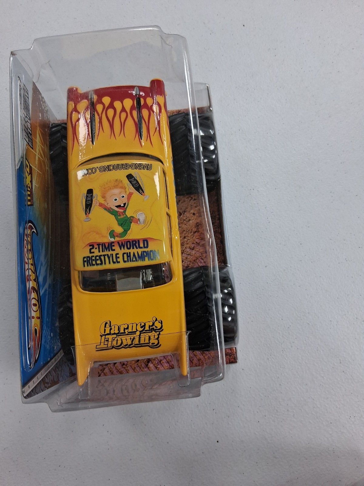 Hot Wheels Monster Jam 1/24 Scale | Yellow – Avenger Truck Signed By Driver