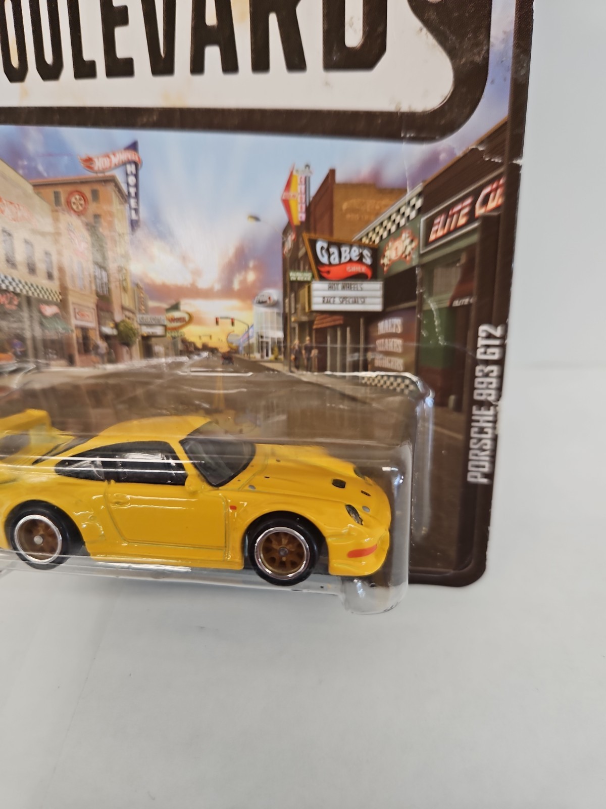 HOT WHEELS BOULEVARD PORSCHE 993 GT2