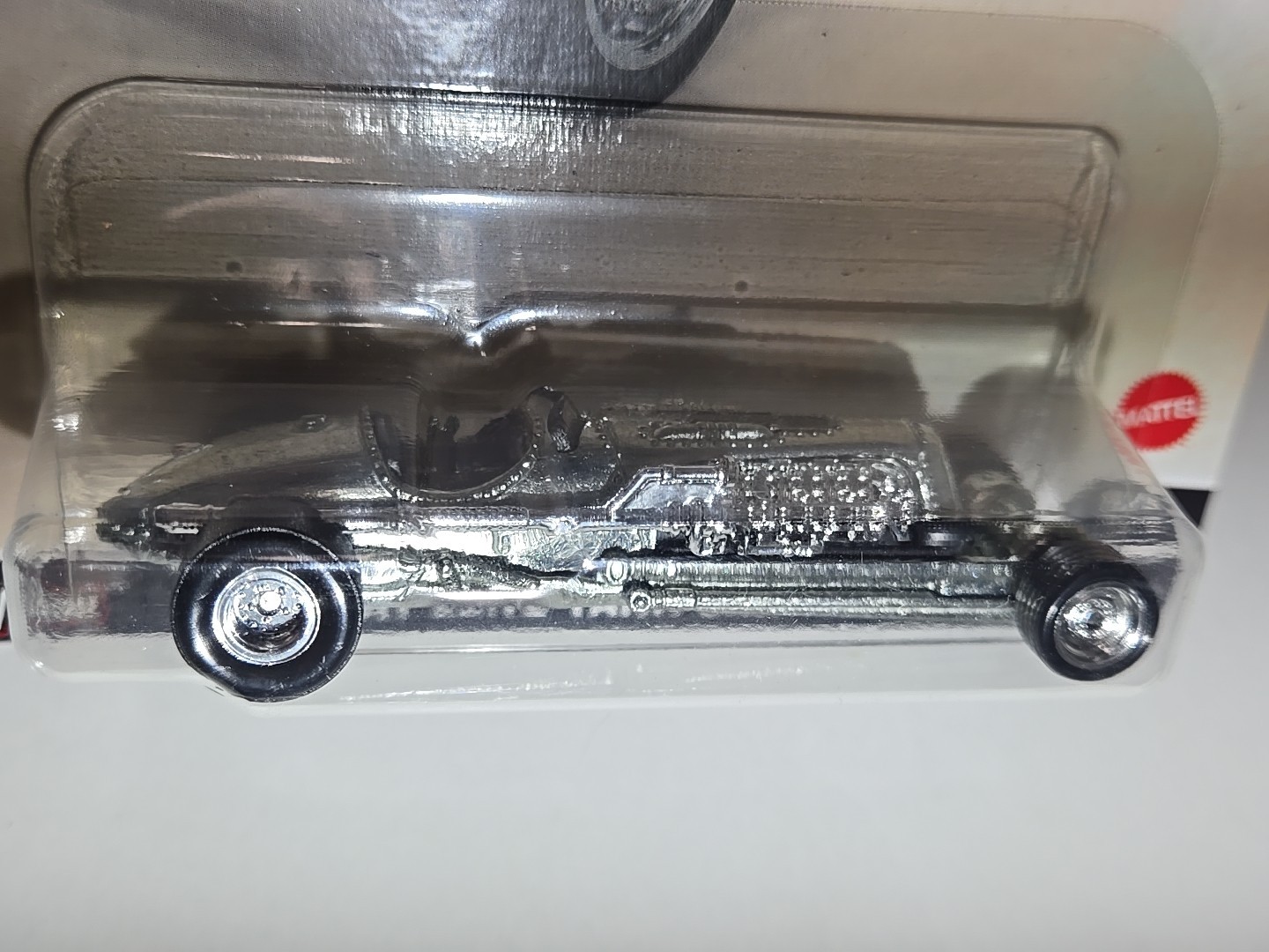 Hot Wheels Premiums Tank Car – Silver (HCJ85)