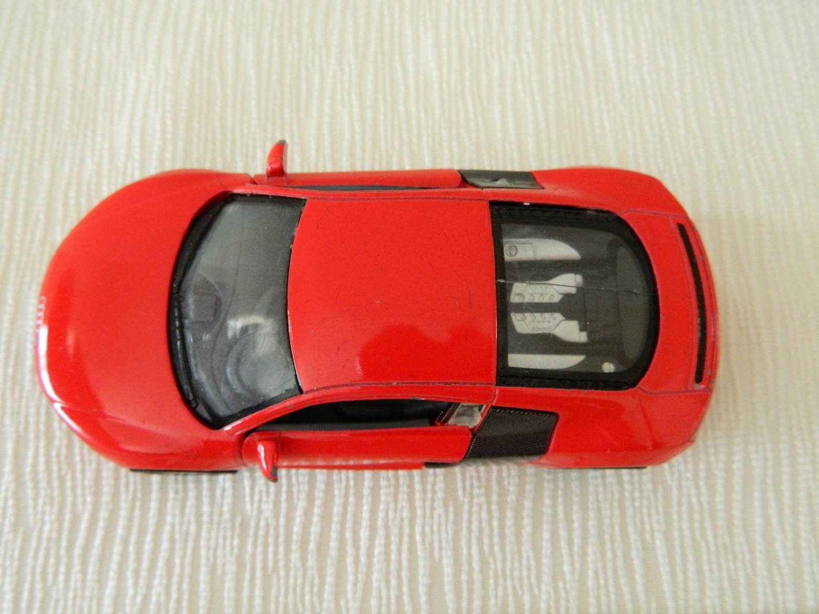 Audi R8 Red KiNSMART TOY Car Model KT5315 1/36 Scale Diecast Metal Open Doors