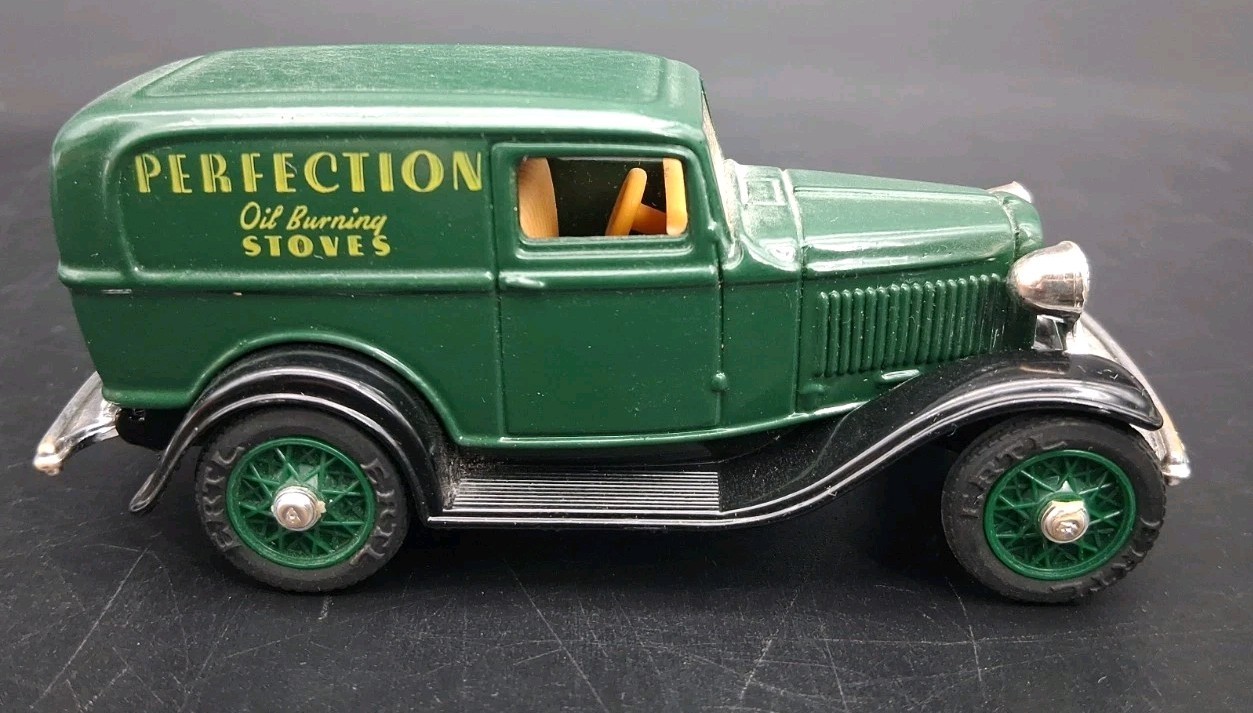 (B) Ertl Diecast 1932 Ford Panel Delivery Truck Perfection Oil Burning Stoves