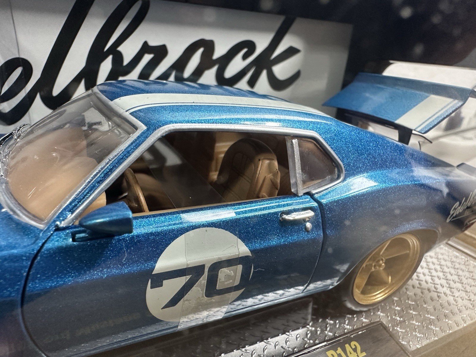 M2 Machines 1:24 1970 Ford Mustang Sportsroof Edelbrock Blue Diecast Unopened