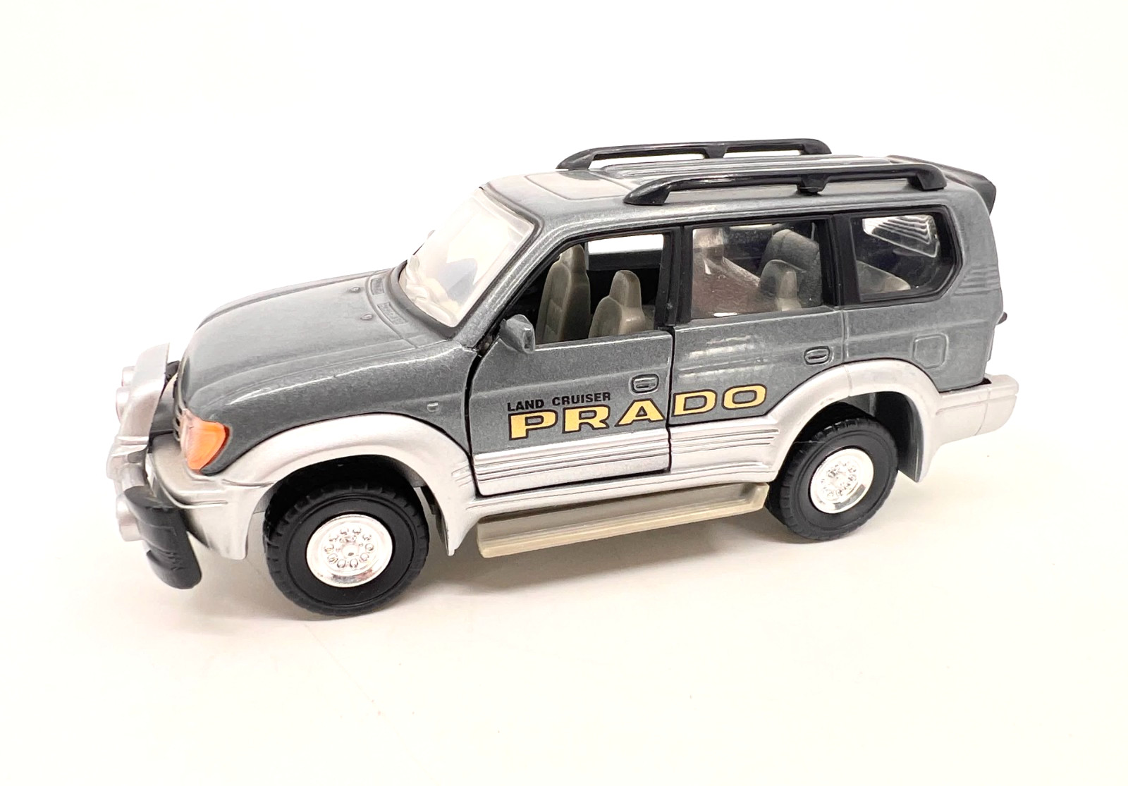 VTG Toyota Land Cruiser Prado Diecast 1:35 Scale Tins Toys Licensed SUV Model