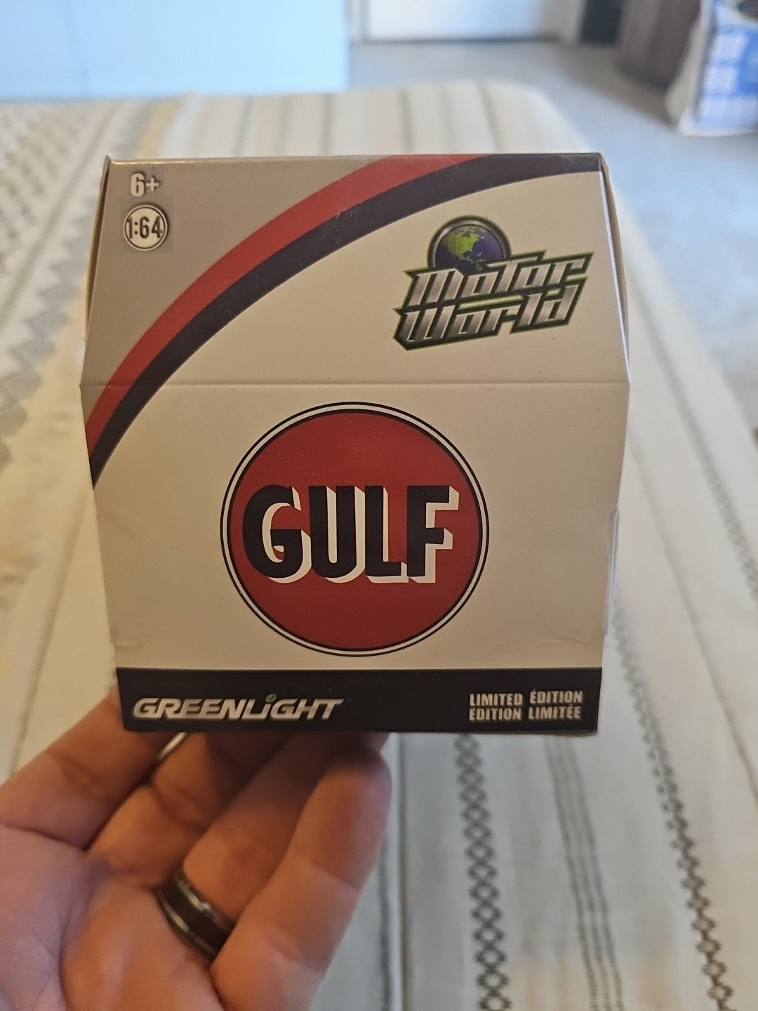 Greenlight Chase Motor World Gulf Set Raw Green Machine