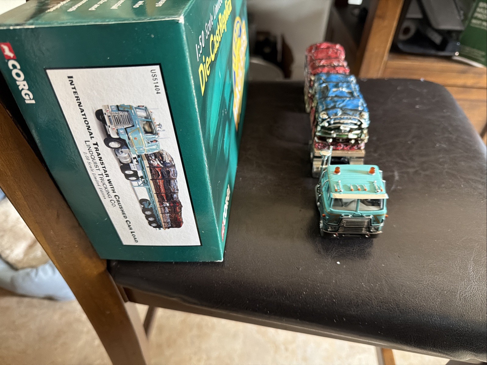Corgi 1:50 International Transtar Lindquist Heavy Hauler NIB US51404