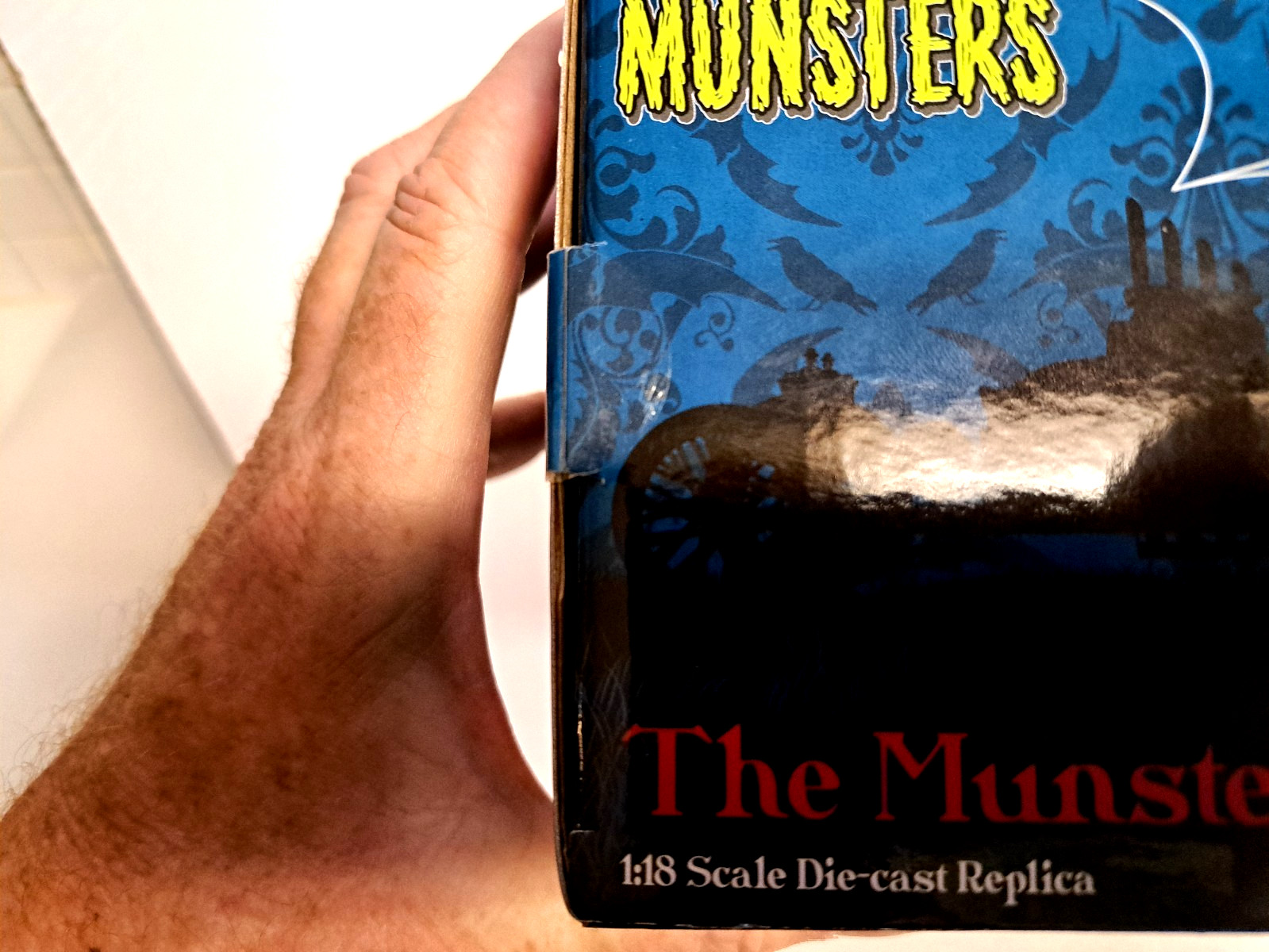 MUNSTERS DRAGULA 1/18 Scale DieCast Signed