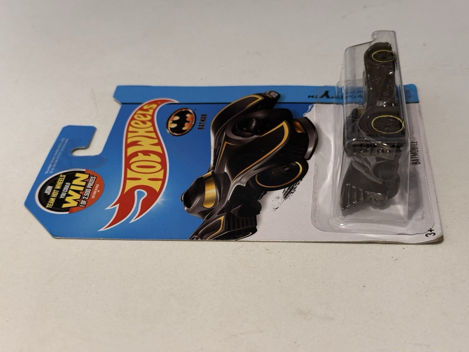 Hot Wheels 2015 62/250 HW City Batmoblie