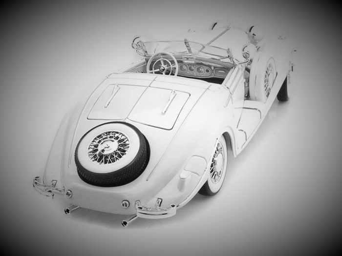 Mercedes Benz Classic Car Chopped Vintage Concept1:18Custom Built24Metal Body12