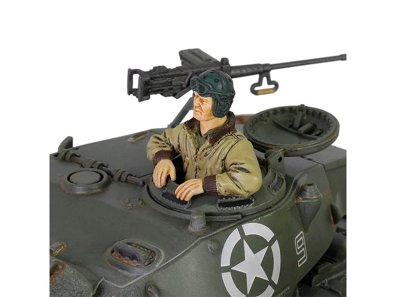 M24 CHAFFEE TANK “8TH AD 36TH TB-US ARMY” 1/32 BY FORCES OF VALOR 801002 A