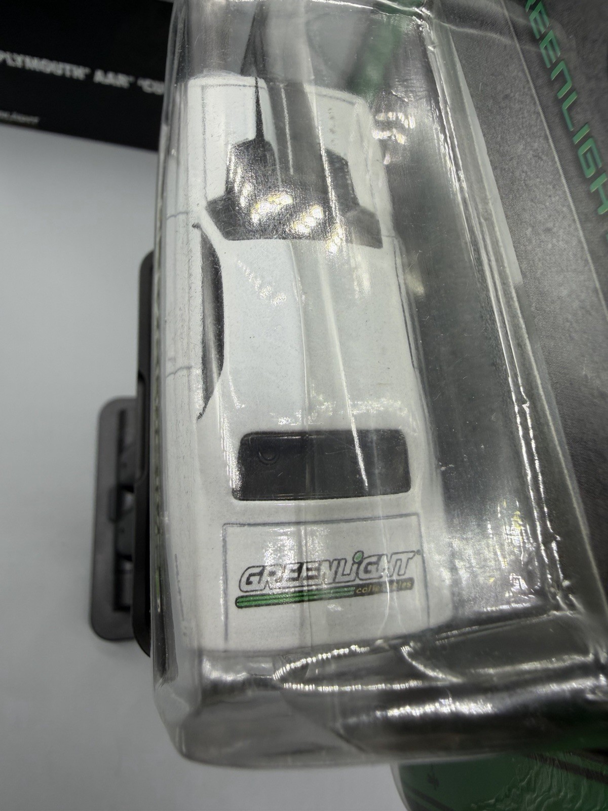 Greenlight Under The Hood Plymouth Cuda W/Uth Keychain+ Other GL Mopar Cars1:64