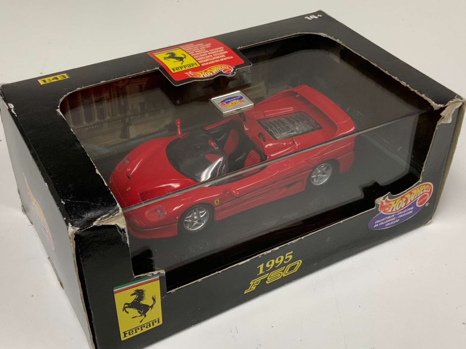 1/43 Mattell Hot Wheels Ferrari F50 Spyder in Rosso Corsa Red