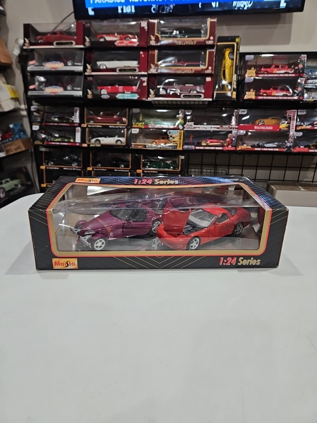 MAISTO #88916 2 DIE-CAST CARS CORVETTE and Prowler – PLASTIC TOP IS FALLING DOWN