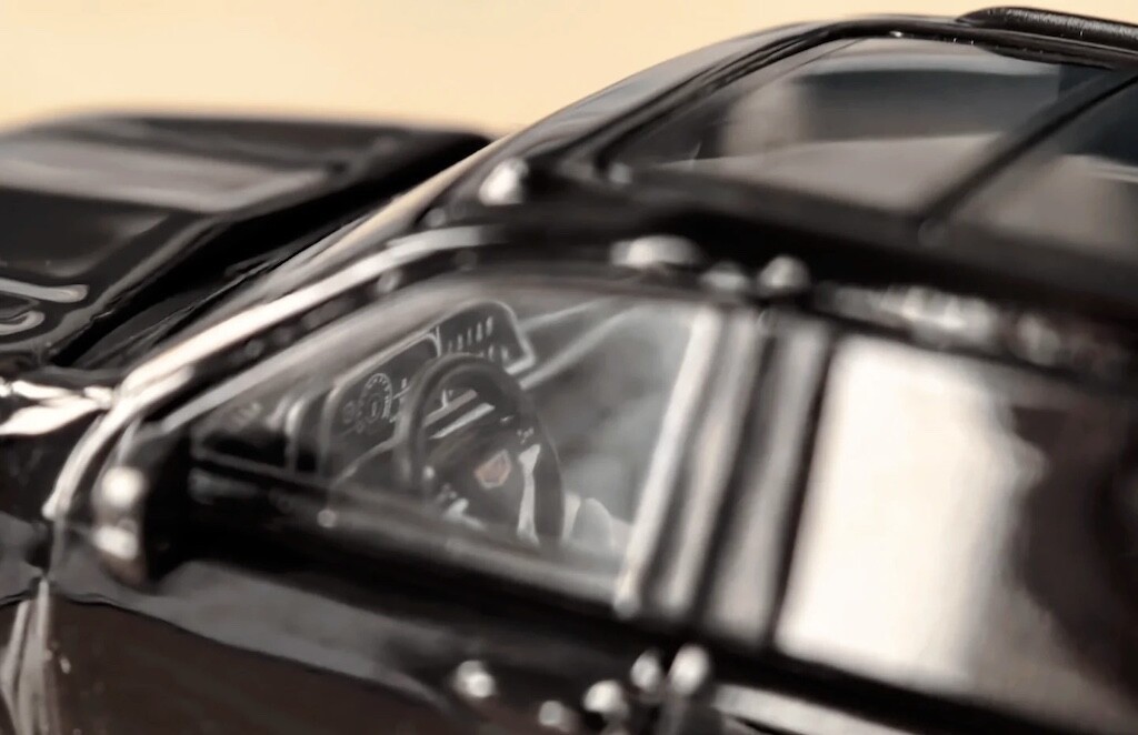 MSD 1/64 CADILLAC ESCALADE ESV Die Cast Truck -WHITE-