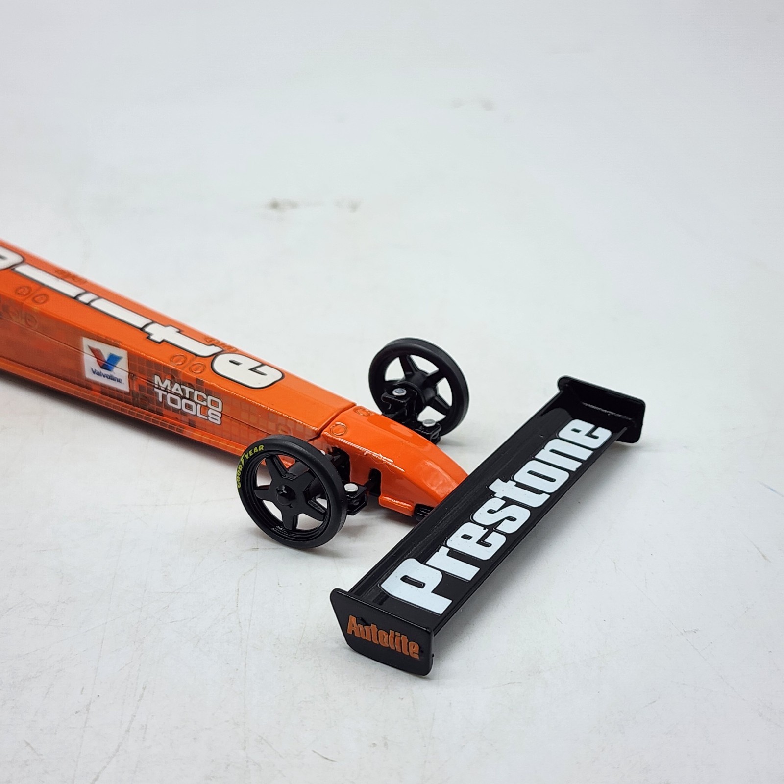 21D Auto World 1:24 NHRA Top Fuel Dragster FRAM Spencer Massey Diecast 2011