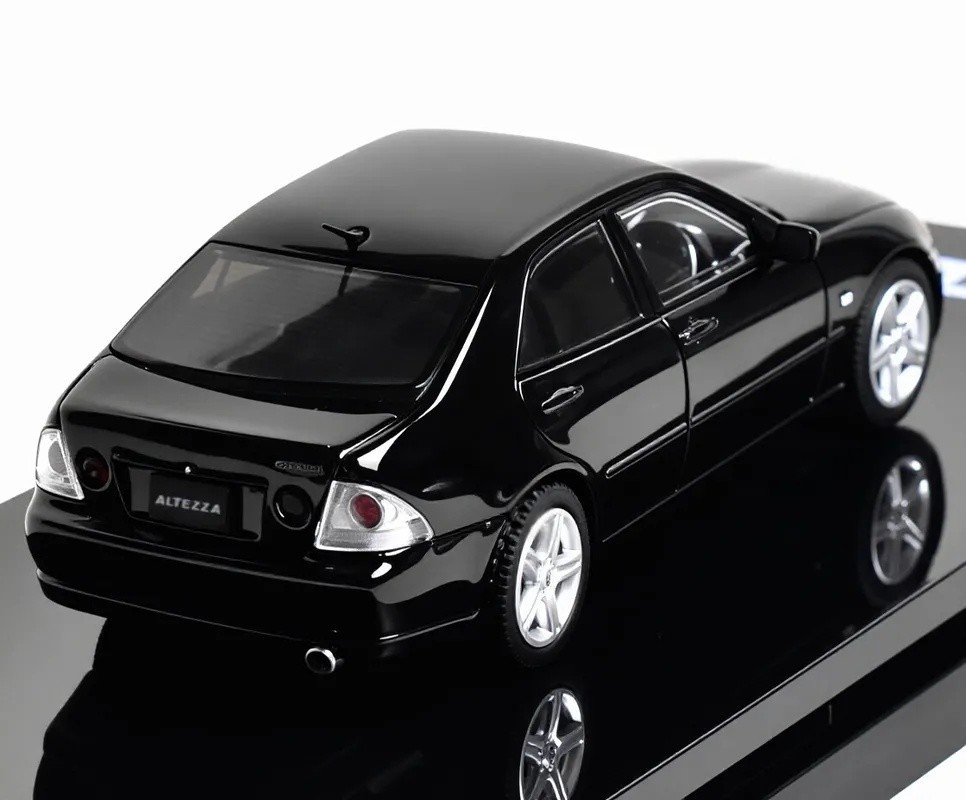 Hobby Japan 1:64 Black Altezza RS200 Sedan Sports Model Diecast Metal Car