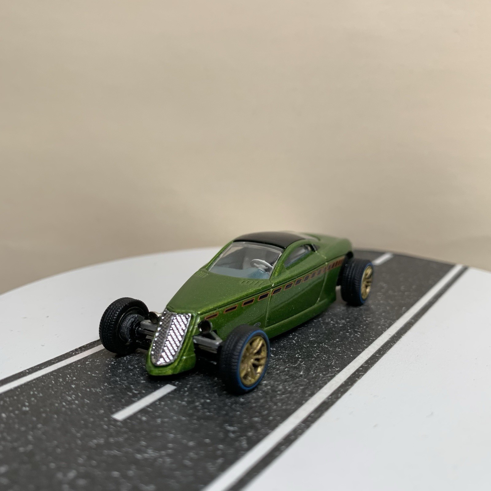 M2 Machines Chip Foose Hemisfear Custom Hot Rod Preproduction Car 1 Green 1:64 N