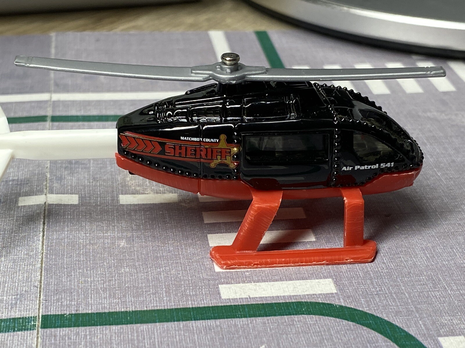 Matchbox 3 X 2001 Rescue Helicopter, News Chopper, Police, Fire Mb.541,