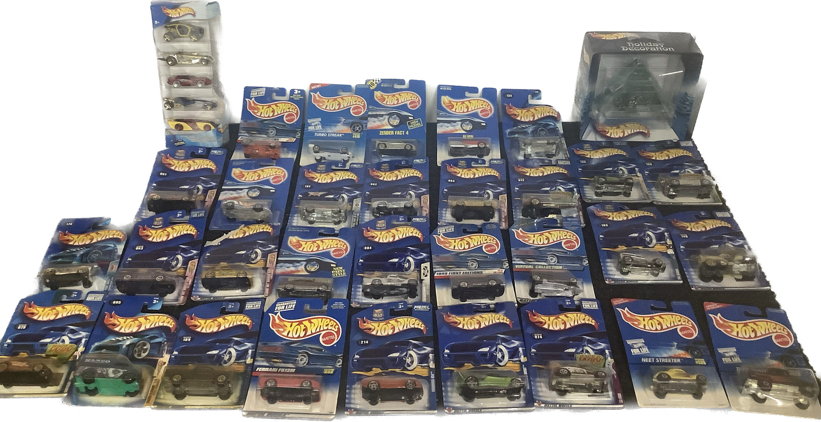 Hot Wheels Bundle – Set of 33 Assorted Cars – (PLEASE SEE PHOTOS) (9250618)