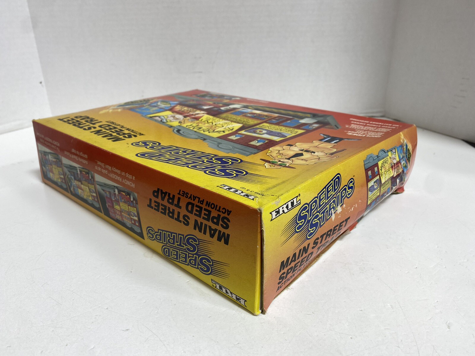 ERTL Speed Strips Main Street Speed Trap