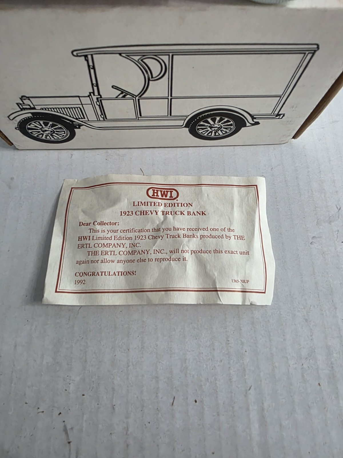 ERTL 1923 Chevrolet 1/2 Ton Chevrolet Die Cast Truck Bank HWI NIB