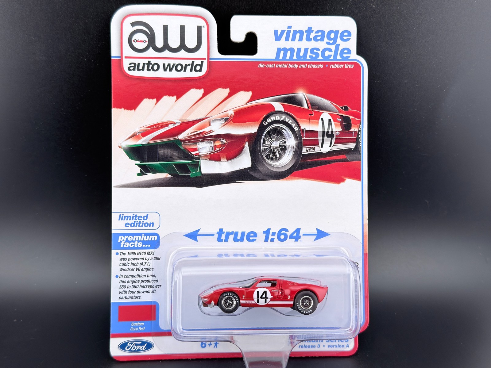 Auto World 1965 Ford GT40 #14 Red 64522 A 1/64