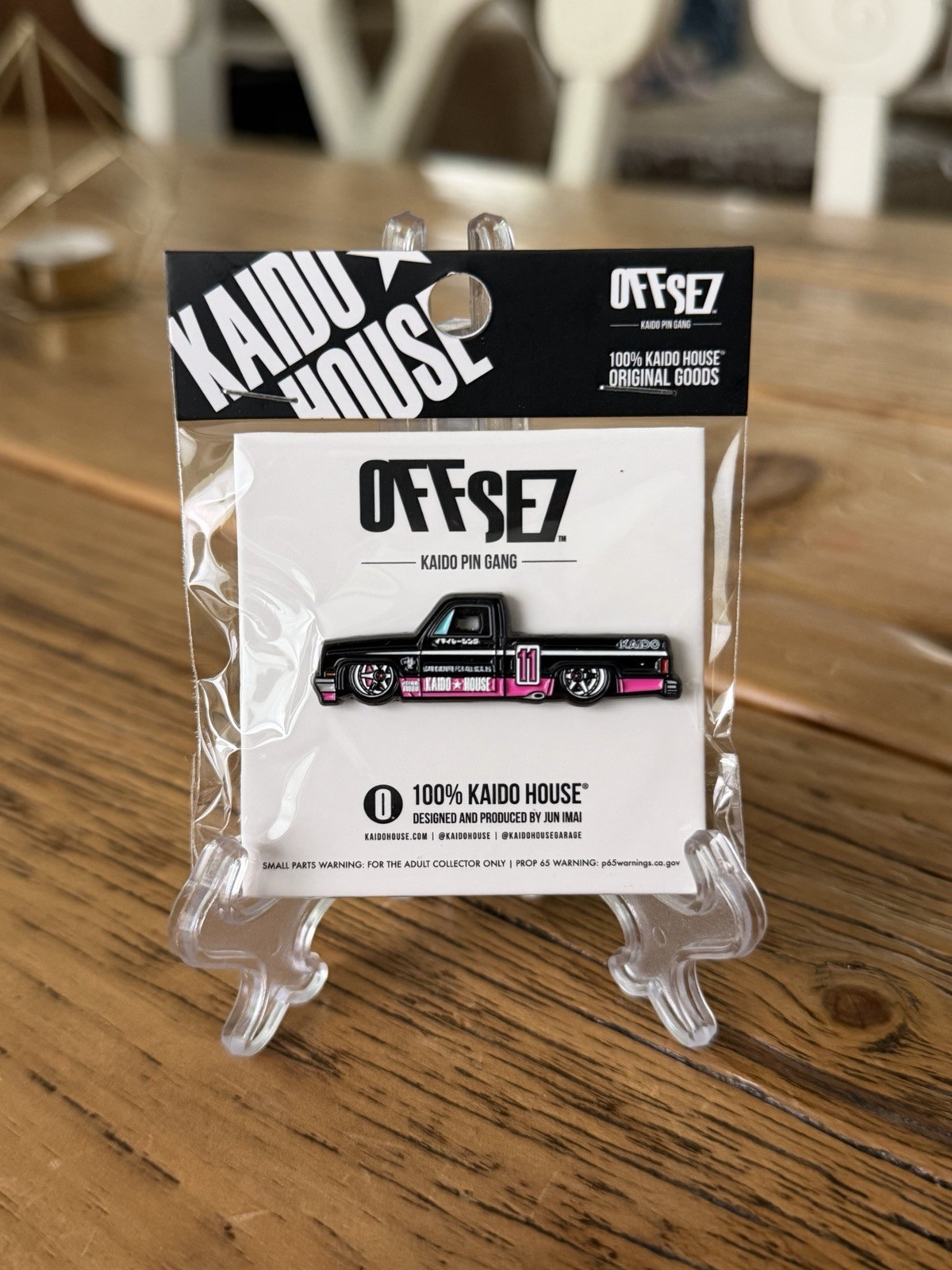 Kaido House Pink/Black Silverado Pin
