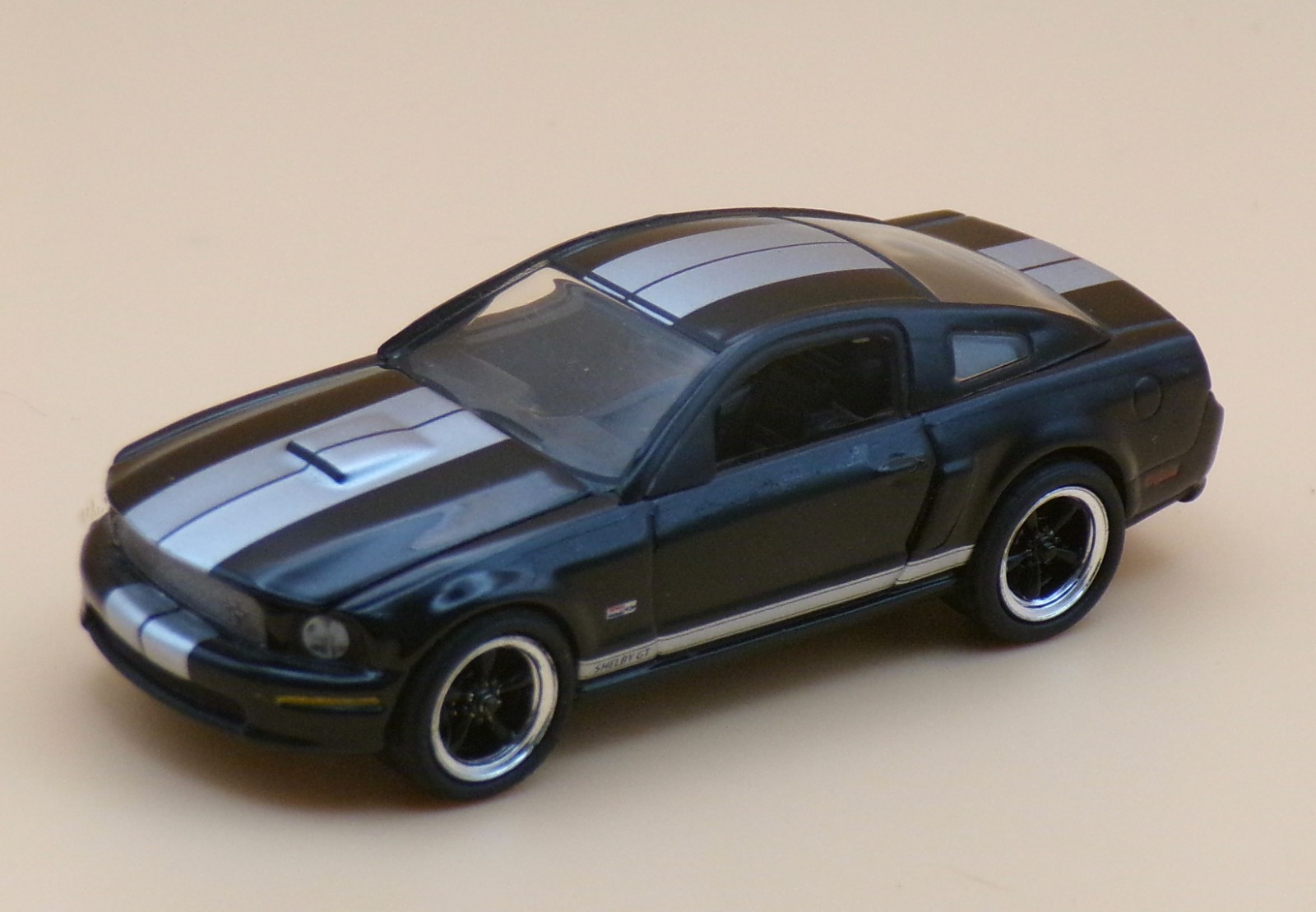 2007 Shelby GT..Barrett-Jackson Auction Block..Greenlight….1:64
