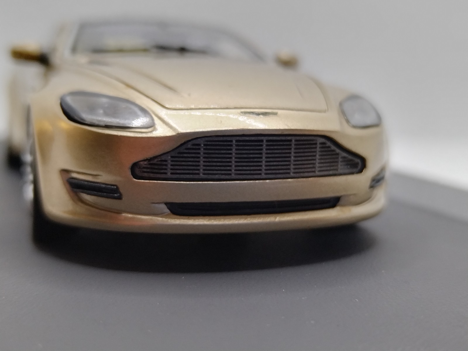 MATRIX 1/43 Aston Martin Bertone AM Jet 2 Concept 2013. Wow Rare!