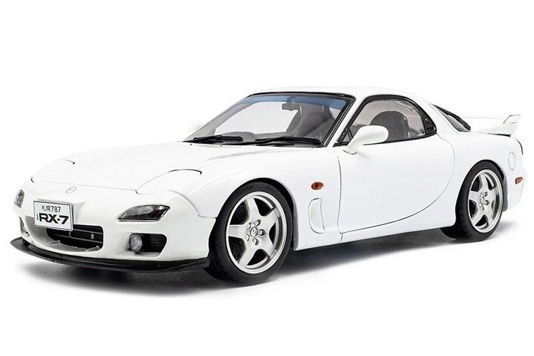 1999 Mazda RX7 FD3RS Pure White Diecast 1:18 Scale Model By Solido S1810607-7B