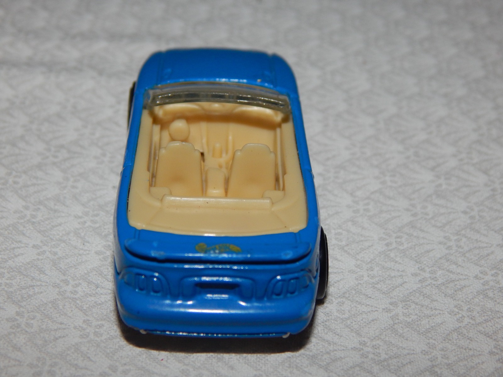 Hot Wheels 1996 Mustang GT Convertible ~ Light Blue Exclusive
