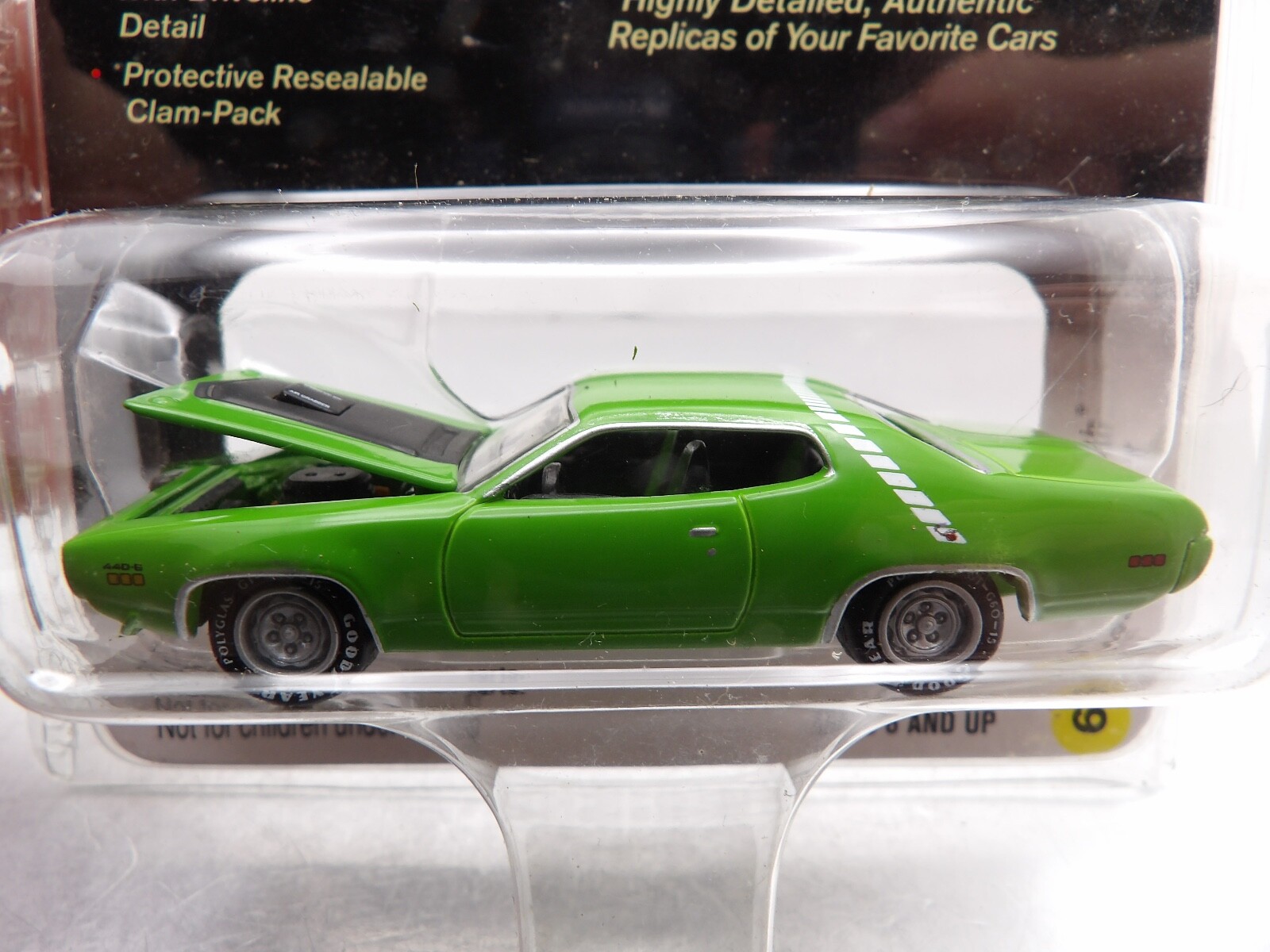 1971 PLYMOUTH ROAD RUNNER 2003 JOHNNY LIGHTNING GOLD SERIES MUSCLE CARS 1:64