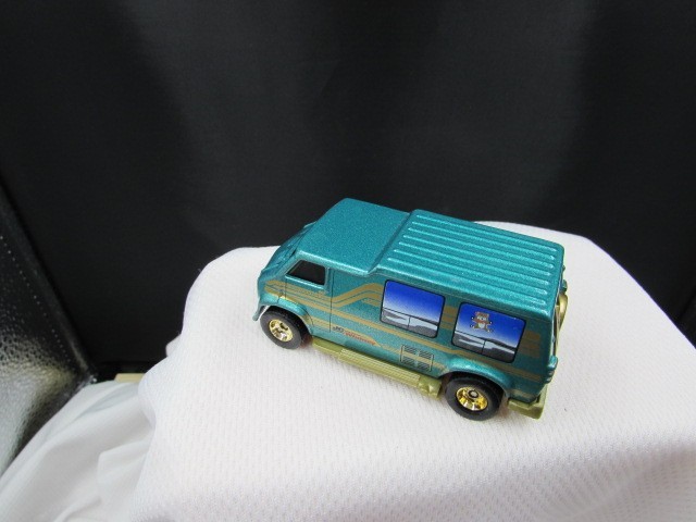 Hot Wheels Custom Hot Rod Van JC Whitney Special Edition 1998 Real Riders Dodge