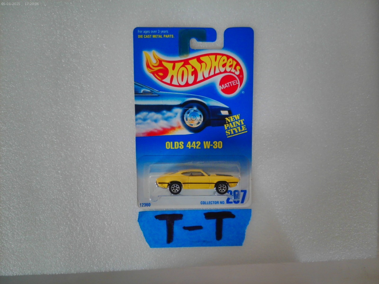 HOT WHEELS OLDSMOBILE OLDS 442 W-30 YELLOW VINTAGE STREET CAR # 267 HW 1:64 T-T