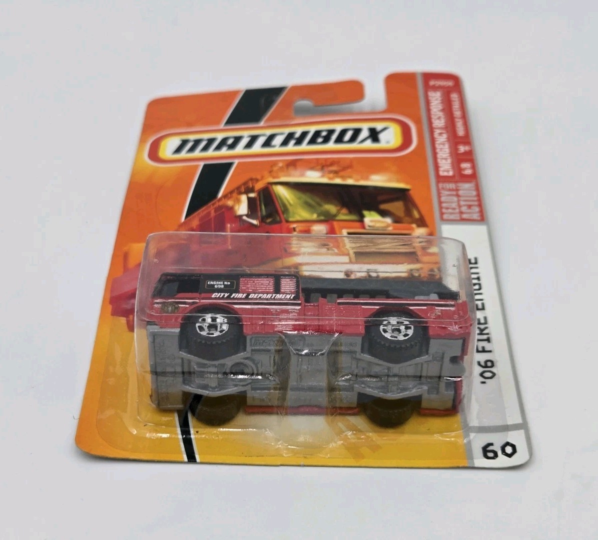Matchbox 2006 Fire Engine #60 Red City Fire Dept Emergency Response Series NIB