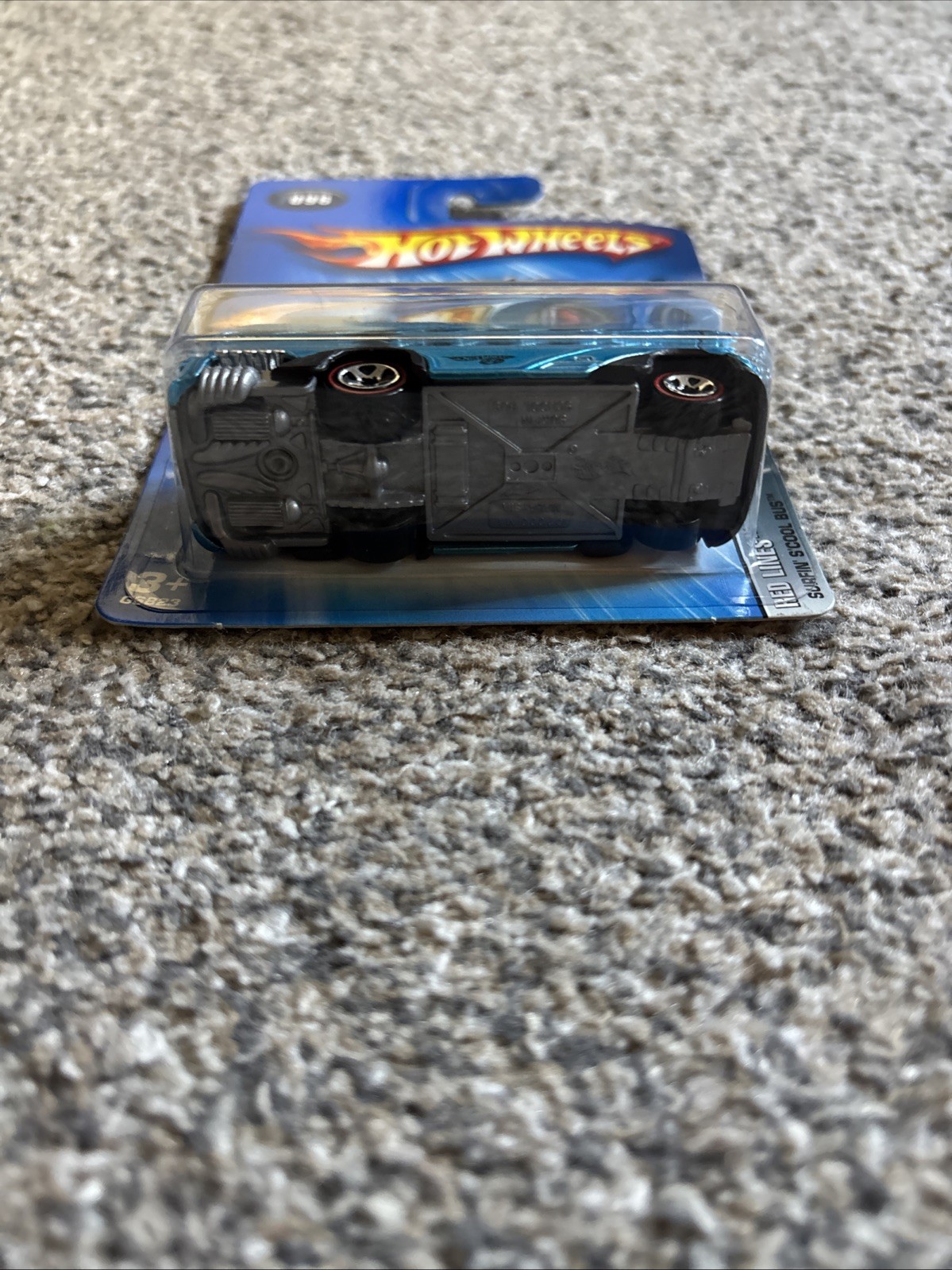 2005 Hot Wheels #96 Red Lines 1/5 Surfin Scool Bus Blue Variant RL5Spk Wheels