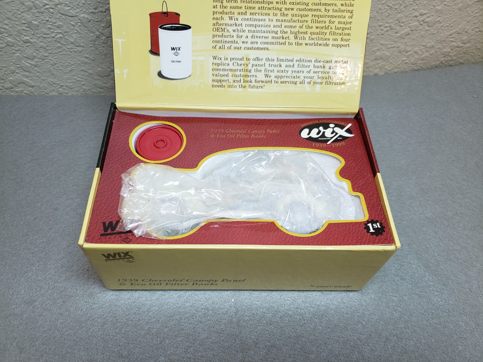1st GEAR 1939 1999 CHEVY PANEL WIX FILTERS 60TH ANNIVERSARY TRUCK BANK