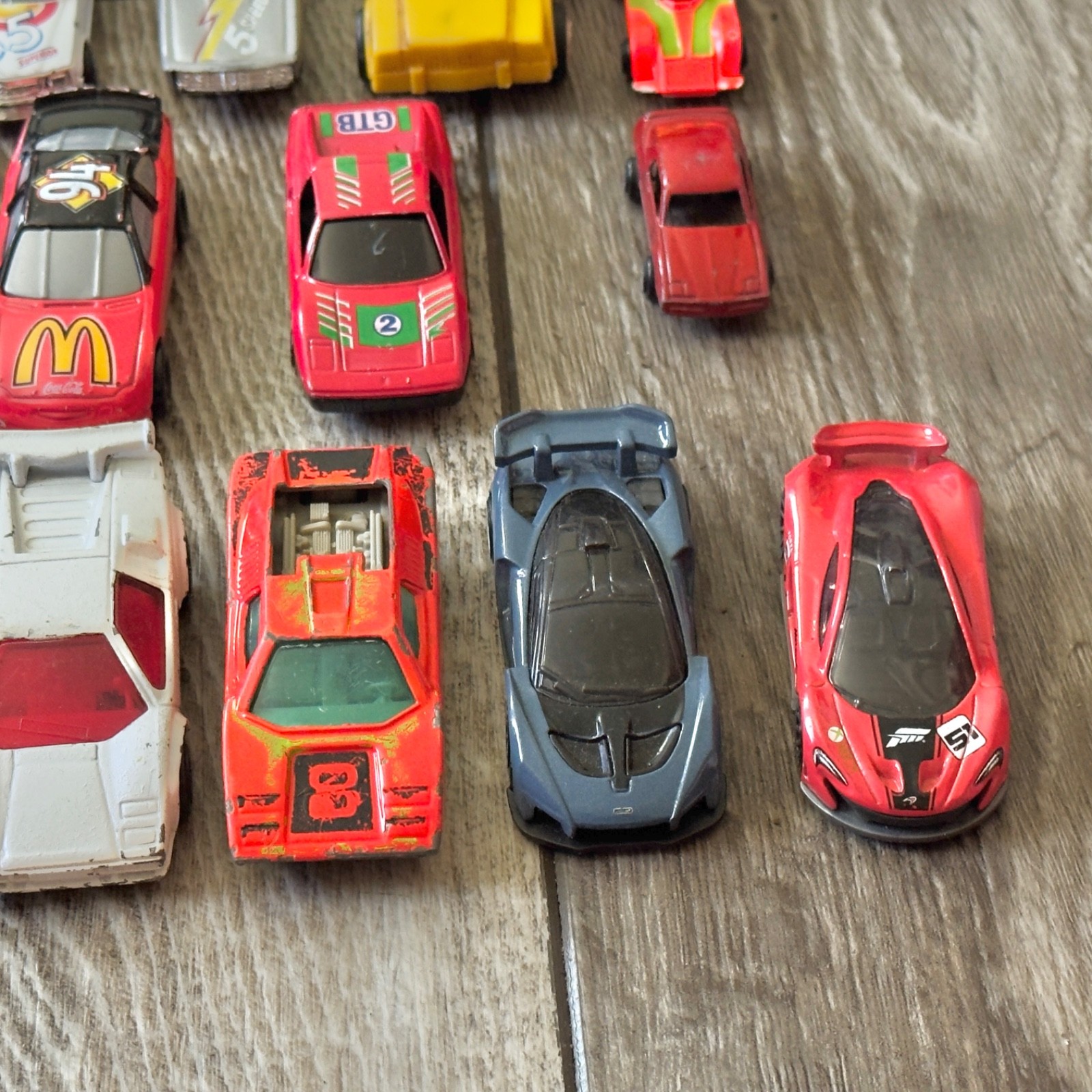 Hot Wheels Matchbox Unbranded Mixed Diecast & Plastic Cars Trucks Lot of 47