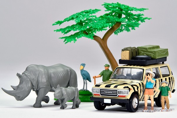 Tomica Limited Vintage NEO Diocolle 64 Carsnap 31a Safari 3 Toyota Land Cruiser